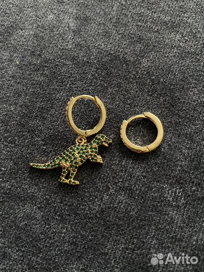 Серьги Dino