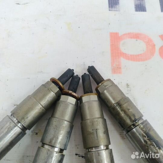 Форсунка топливная Bmw 520D G30 2019