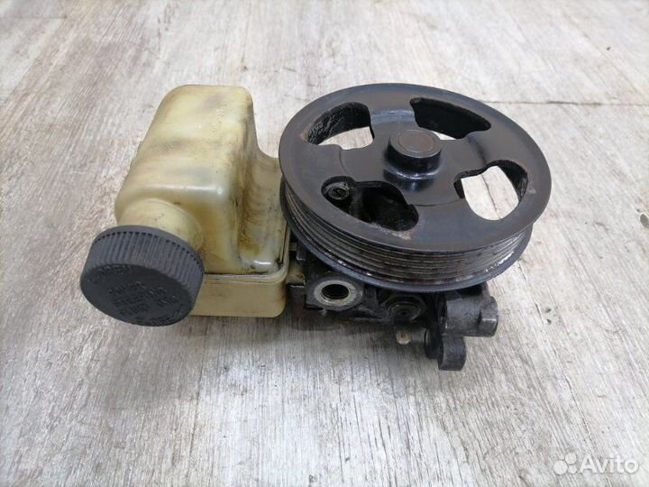 Насос гидроусилителя Mazda 6 GG L3C1 2006