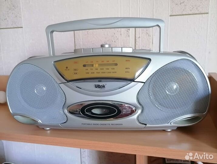 Кассетный магнитофон. Зарезервирован