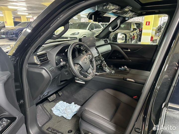 Lexus LX 3.3 AT, 2024, 10 км