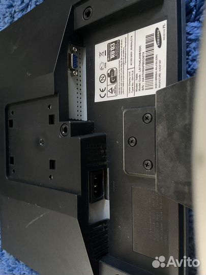 Монитор Samsung