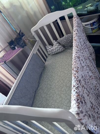 Кроватка для новорожденных