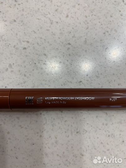 Shik, вельветовые устойчивые тени в карандаше