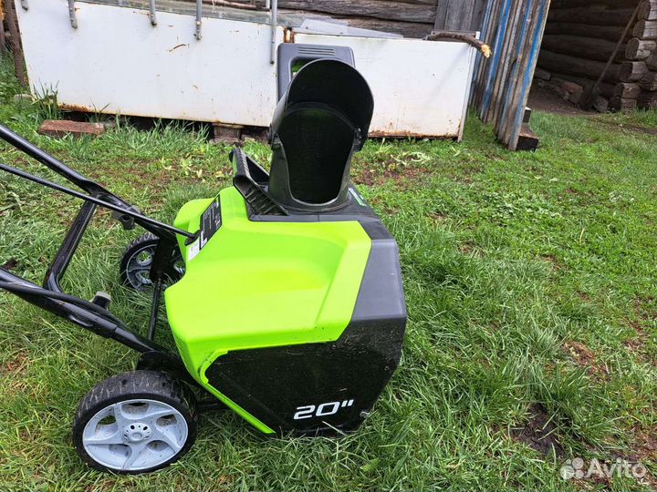 Снегоуборщик Greenworks GES13, 1800 Вт