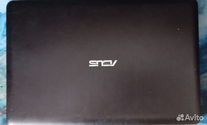 Ноутбук asus