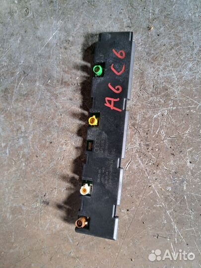 Усилитель антенны Audi A6 C6