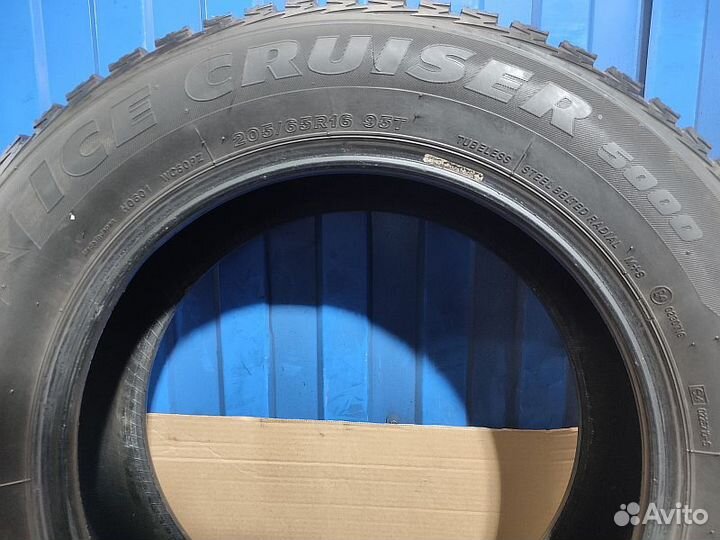 Bridgestone Ice Cruiser 5000 205/65 R16