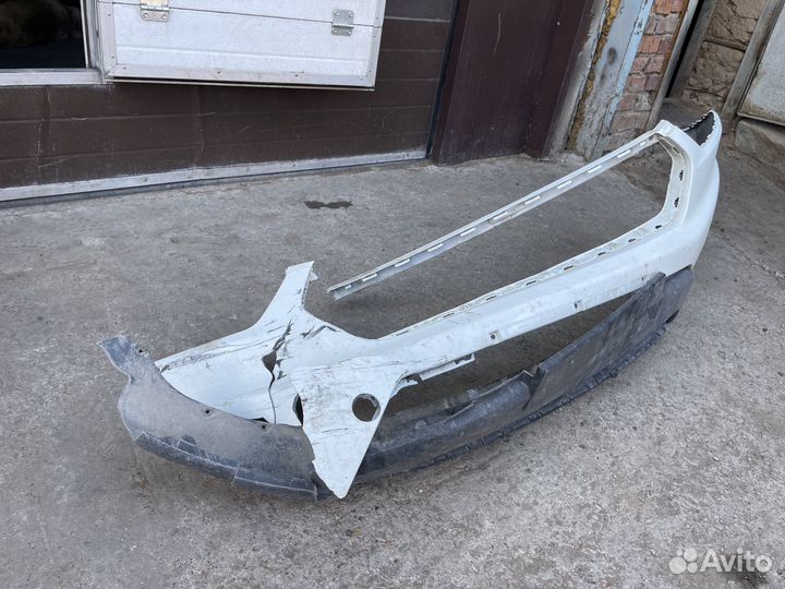 Часть бампера Бампер передний Hyundai Creta 2016