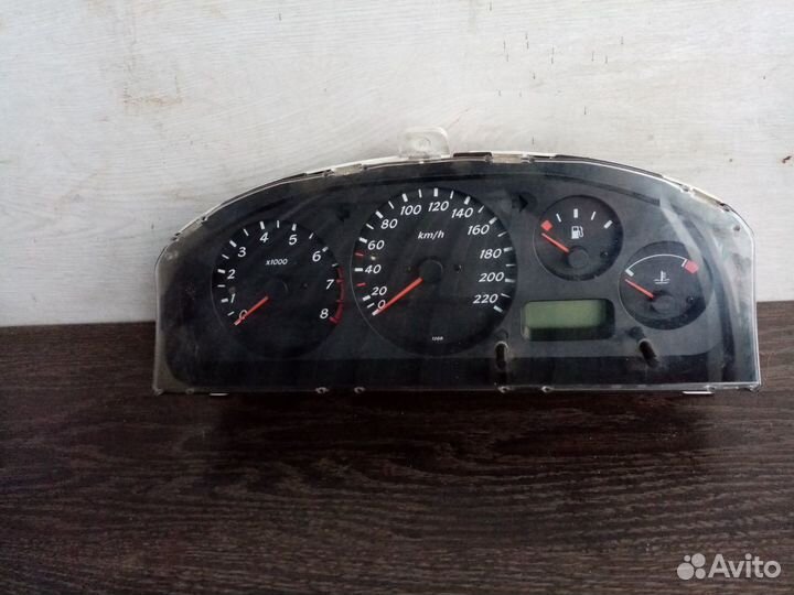 Панель приборов Nissan Almera N16