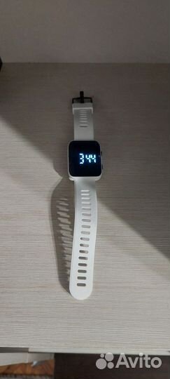 Часы электронные