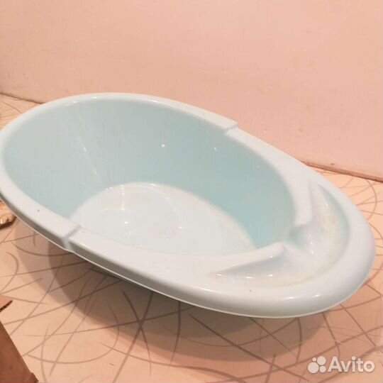 Ванночка для купания с горкой