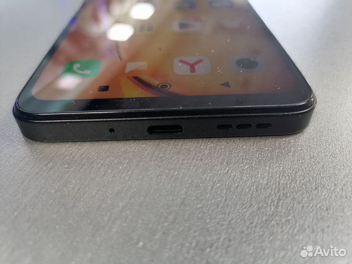 Xiaomi Redmi 13C, 4/128 ГБ