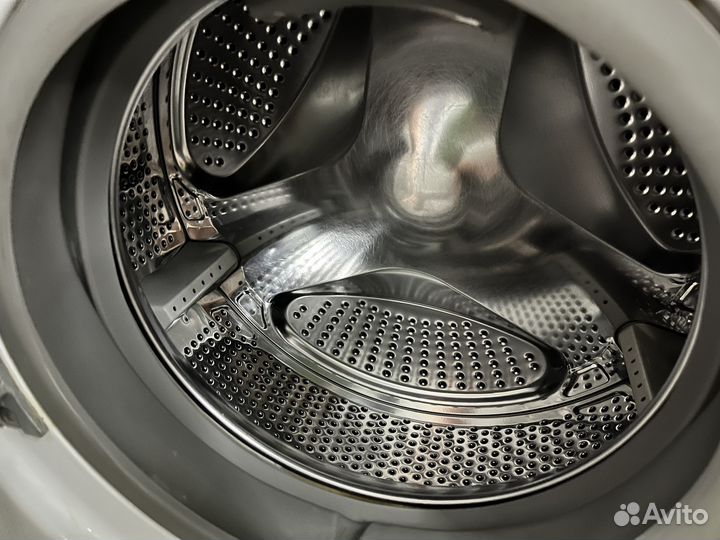 Стиральная машина samsung WF7358S7V 3,5 кг узкая