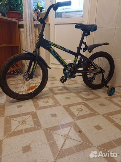 Велосипед детский 18 дюймов