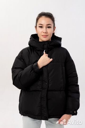 Куртка женская зимняя на клепках
