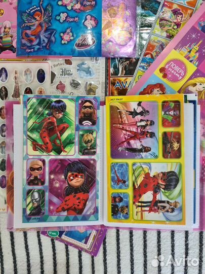 Альбом с наклейками Winx, Disney и др