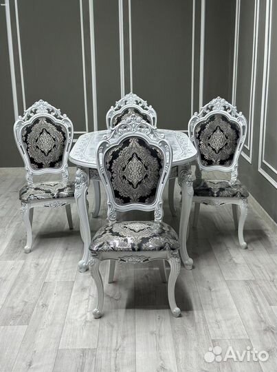 Кухонный стол. Доставка по всей России