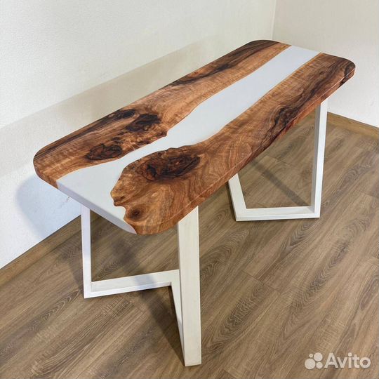 Кухонный стол 'Structural Consideration'