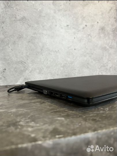 Lenovo i3-4010U, 1000Гб HDD, Radeon 8550M