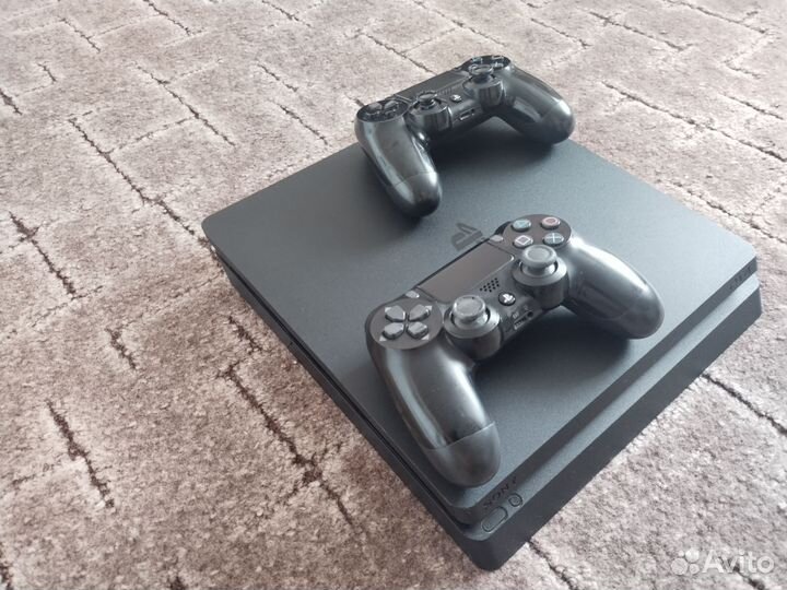 Sony PS4 slim 1tb