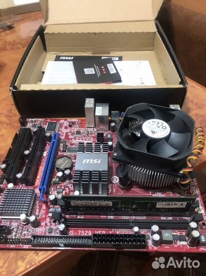 Материнская плата MSi