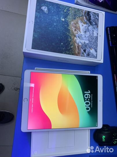 iPad pro 10,5 64 GB A1709