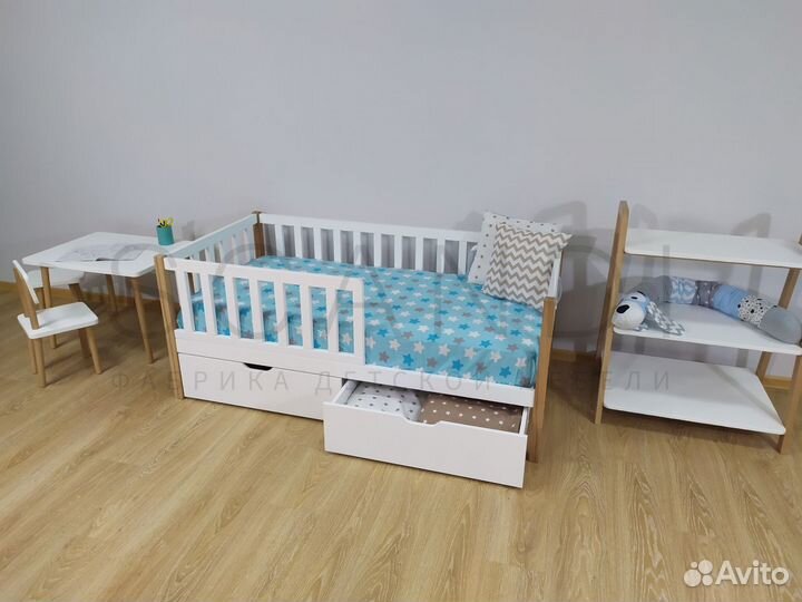 Детская кровать Наоми с бортом из бука