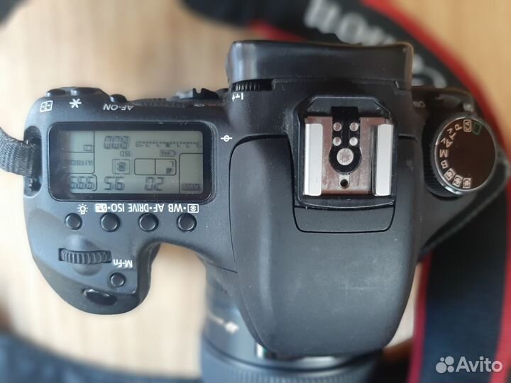 Продаю фотоаппарат Canon EOS 7D