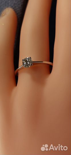 Кольцо белое золото бриллиант 0,34 карат