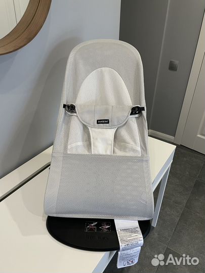 Шезлонг babybjorn