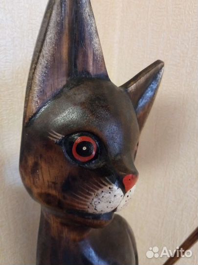 Кот и котёнок деревянный кошка статуэтка