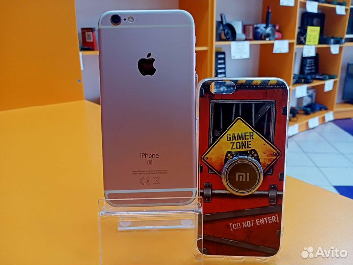 7) Apple iPhone 6S(2/64)