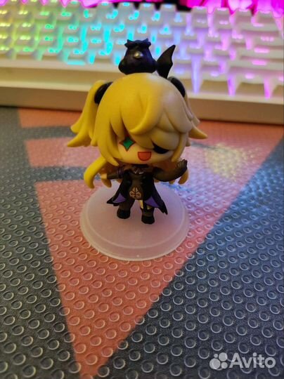 Фигурка Фишль / Fishl