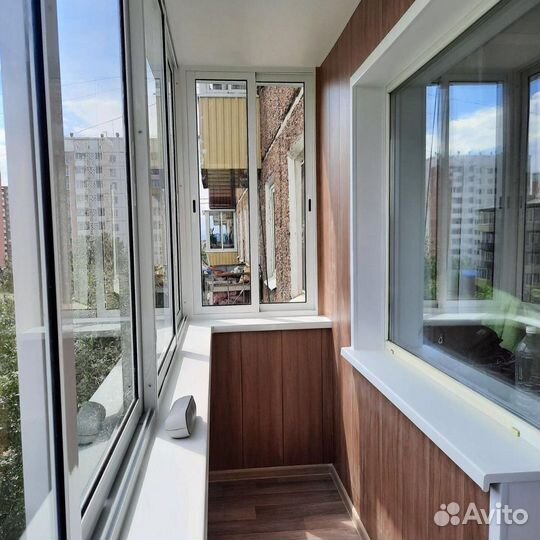 Остекление балконов в пятиэтажке. Окна пвх