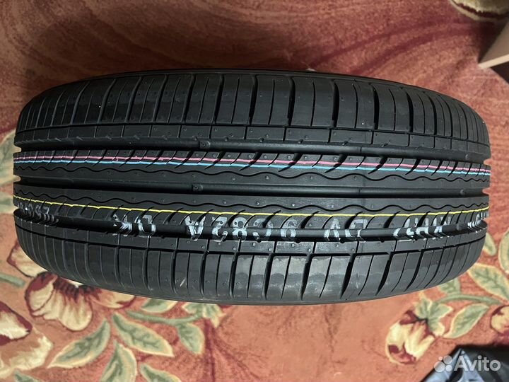 Kumho Solus KH17 205/60 R16 92