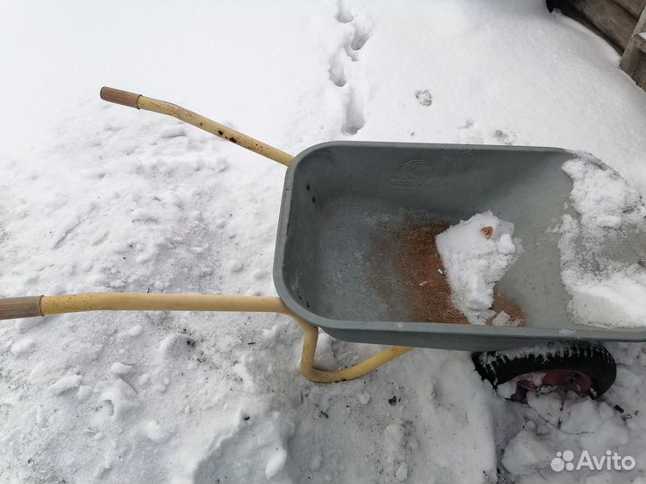 Тележка садовая