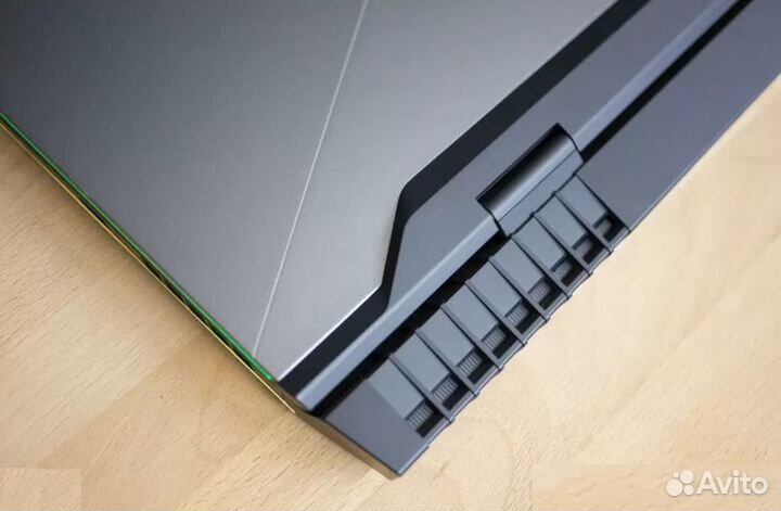 Dell Alienware 15 R3 игровой GTX 1070. i7
