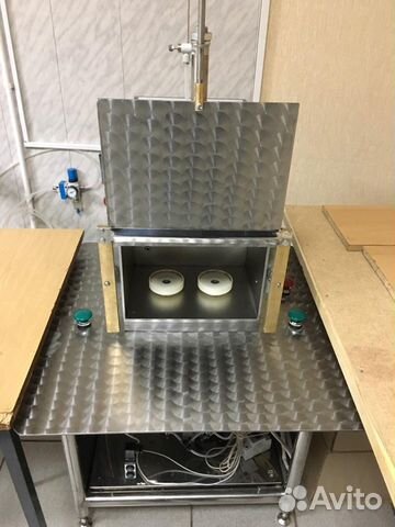 Вакуум-закаточная машина взм-1/1М. Новая