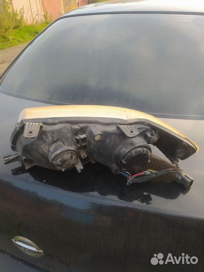 Фара передняя правая nissan almera classic