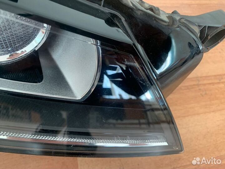 Фара передняя правая Jaguar Xf CC9 2015-2020