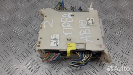 Блок предохранителей lexus GS 3 (ABN09M102)