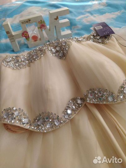 Новое платье на праздник, свадьбу