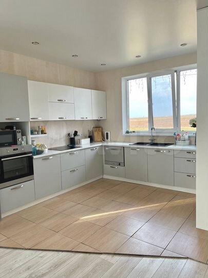 Дом 102 м² на участке 10 сот.