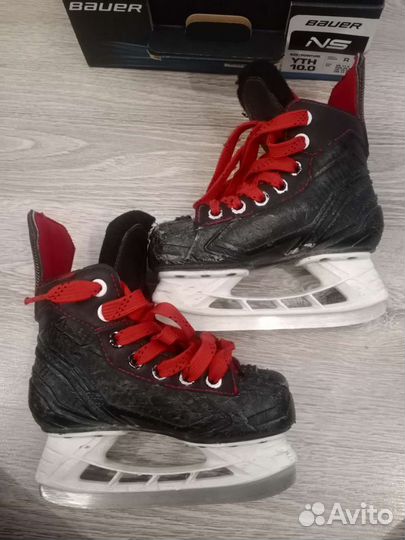 Хоккейные коньки bauer