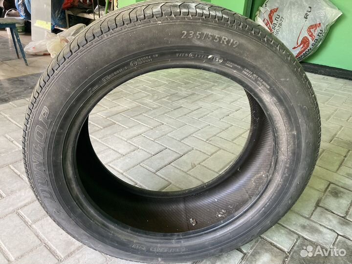 Dunlop SP Sport 270 235 R19
