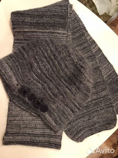 Шапка с шарфом