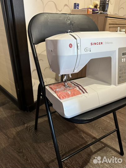 Швейная машина Singer brilliance 6180