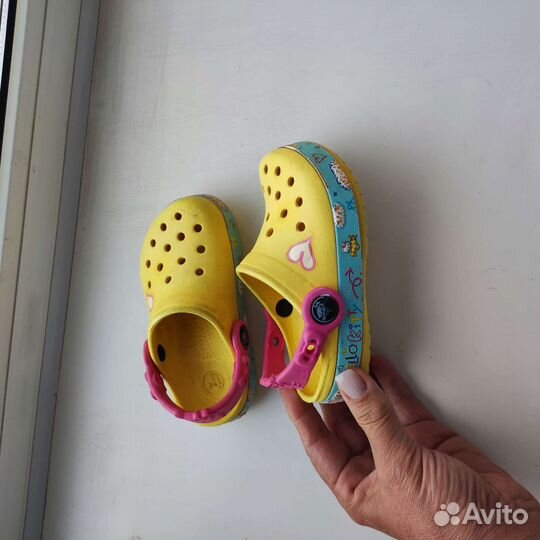 Сланцы детские crocs 6-7