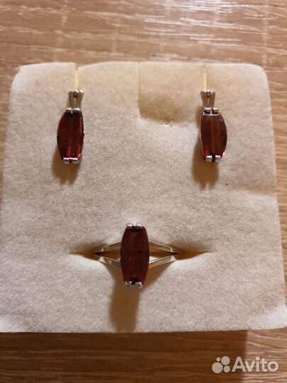 Комплект украшений из серебра